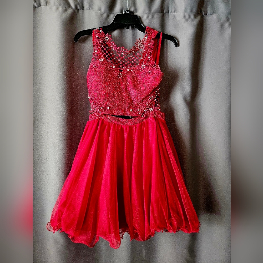Elegant Red homecoming dress